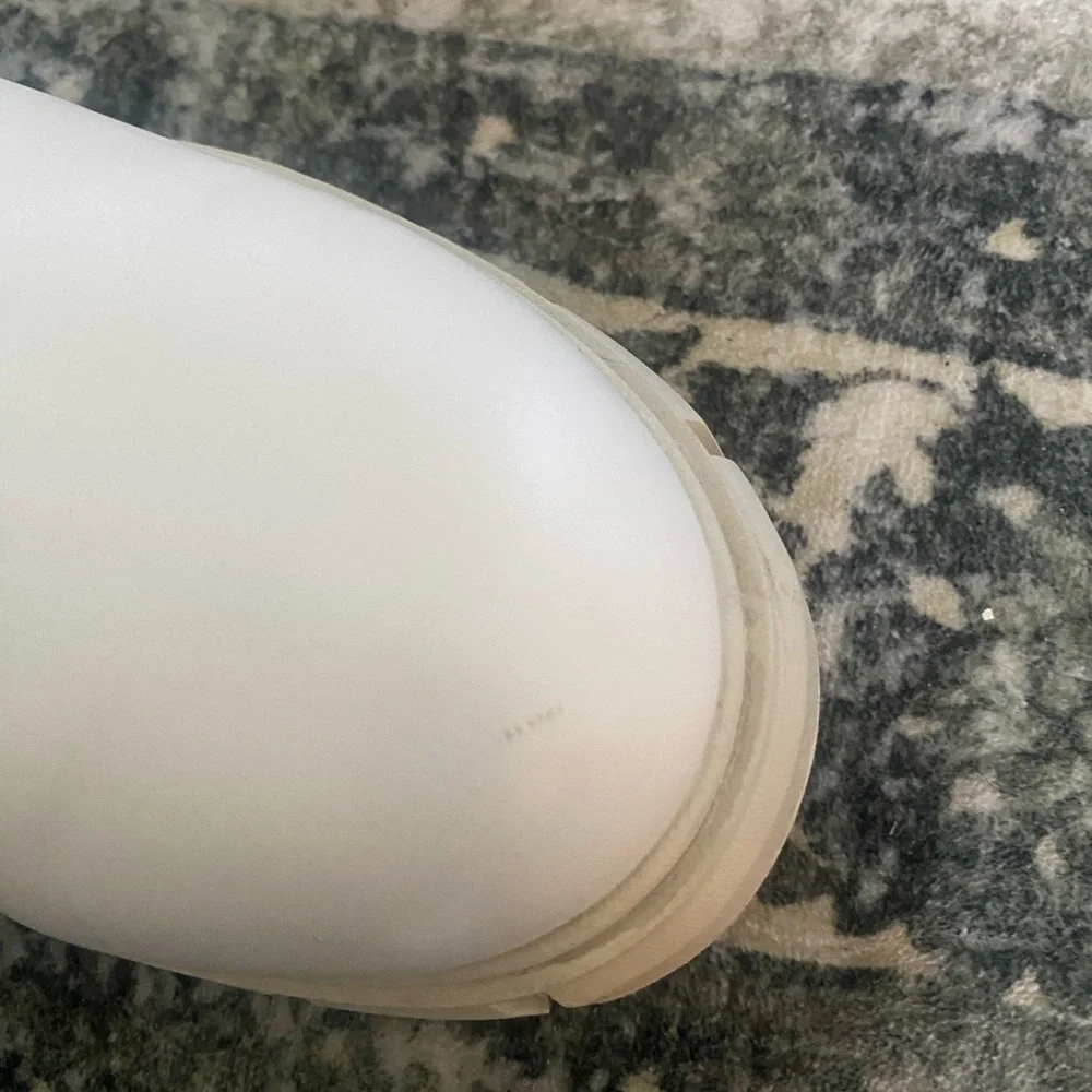 Women’s chunky white faux leather boots size 7.5 outdoors cabincore gorpcore - Picture 5 of 10